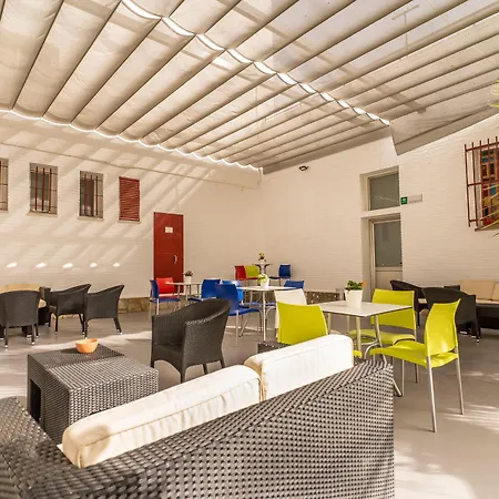 阿尔伯格英特芬赫雷斯德拉弗龙特拉酒店 旅馆 赫雷斯