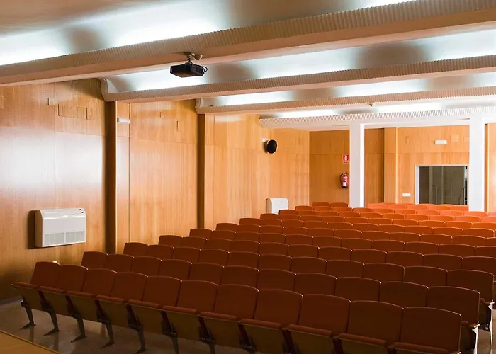 旅馆 阿尔伯格英特芬赫雷斯德拉弗龙特拉酒店 *