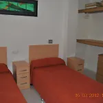 阿尔伯格英特芬赫雷斯德拉弗龙特拉酒店 旅馆 *