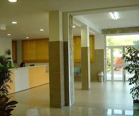 Inturjoven Hostel *
