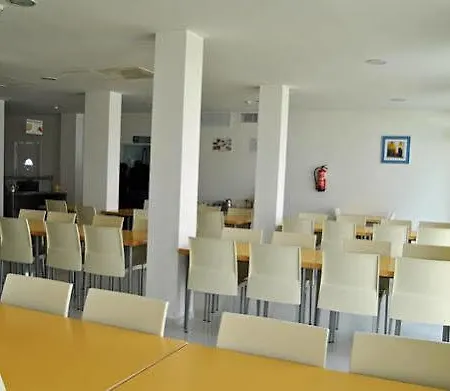 阿尔伯格英特芬赫雷斯德拉弗龙特拉酒店 旅馆